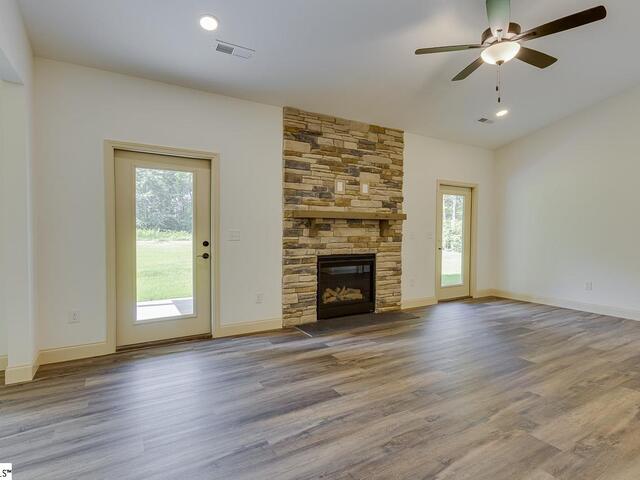 Photo of 399 Bowers Road