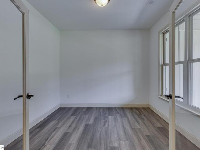 Photo of 399 Bowers Road