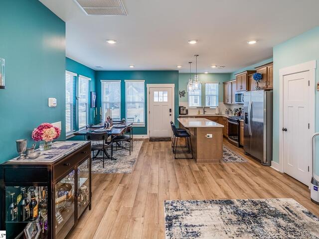 Photo of 468 Mill Park Way