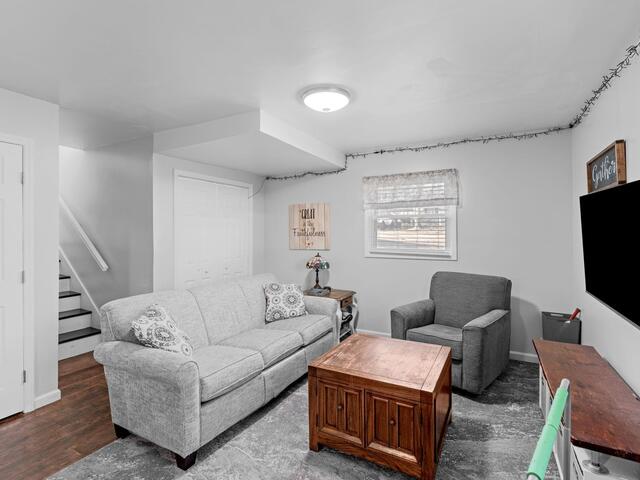 Photo of 128 Buckey Court