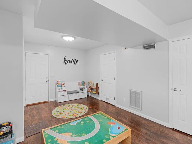 Photo of 128 Buckey Court