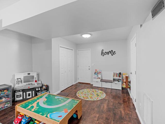 Photo of 128 Buckey Court