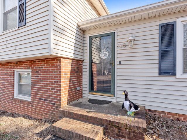 Photo of 128 Buckey Court