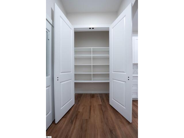 Photo of 28 6th Street