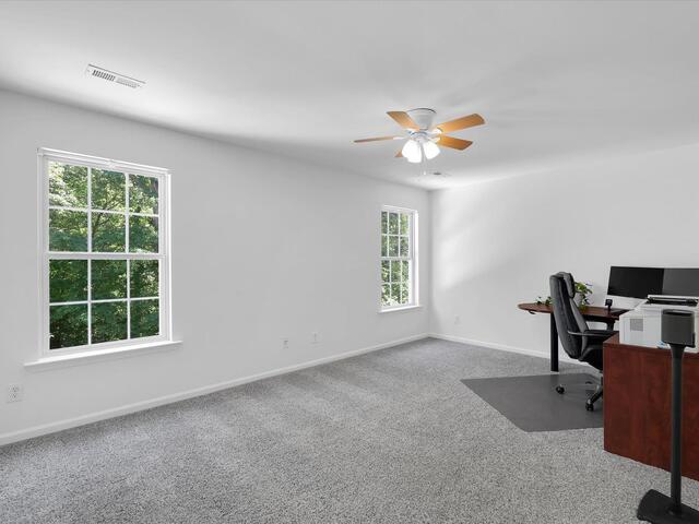 Photo of 210 Northcliff Way