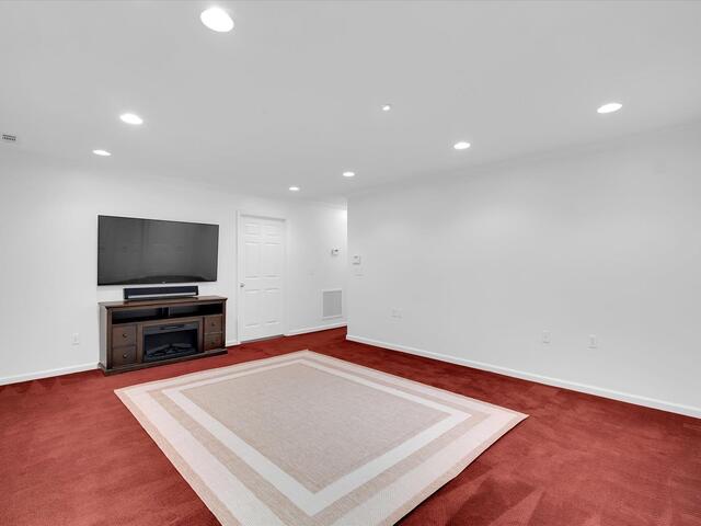 Photo of 210 Northcliff Way