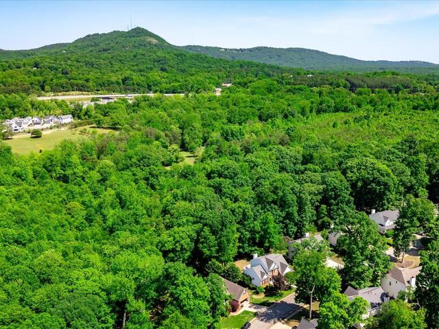 Photo of 210 Northcliff Way