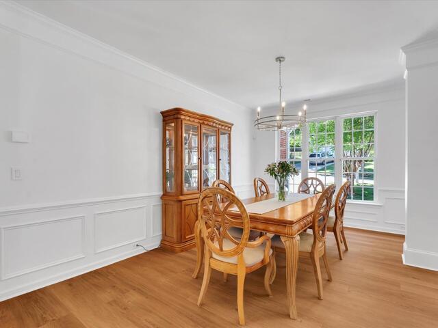 Photo of 210 Northcliff Way