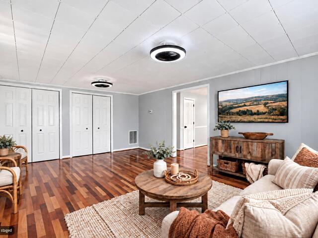Photo of 100 Kennel Drive