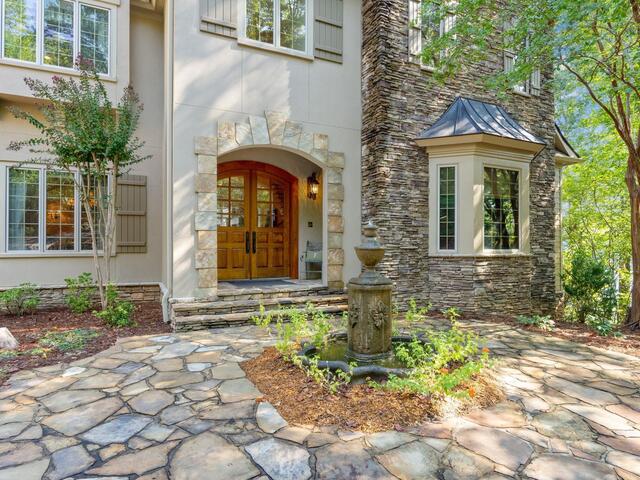 Photo of 344 Long Cove Trail