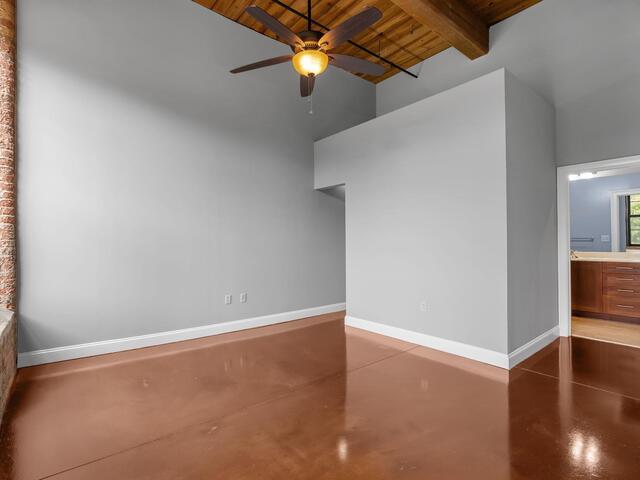 Photo of 400 Mills Avenue