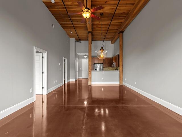 Photo of 400 Mills Avenue