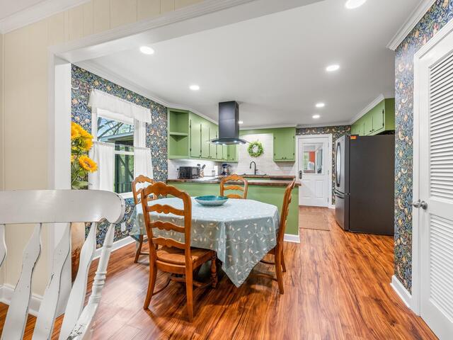 Photo of 100 Griffin Mill Road