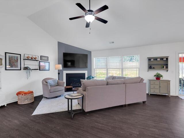 Photo of 100 Talisker Way