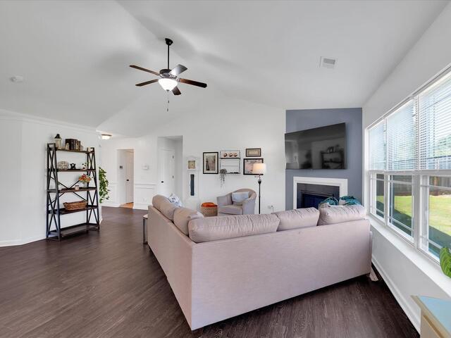 Photo of 100 Talisker Way