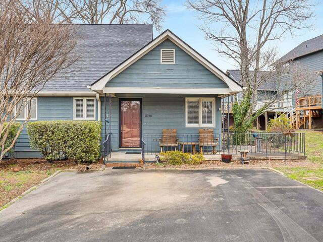 Photo of 1115D Crestview Road