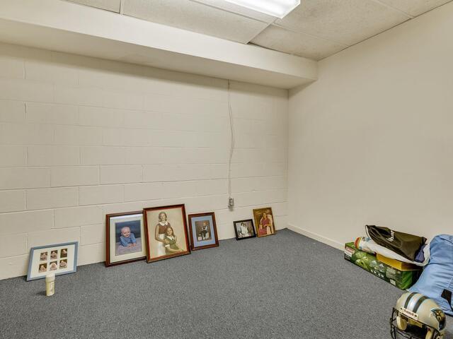 Photo of 1115D Crestview Road