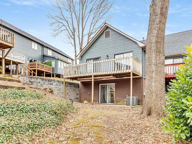 Photo of 1115D Crestview Road