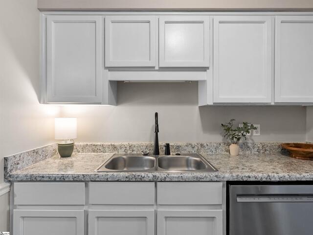 Photo of 40 Wood Pointe Drive