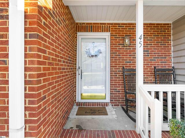 Photo of 40 Wood Pointe Drive