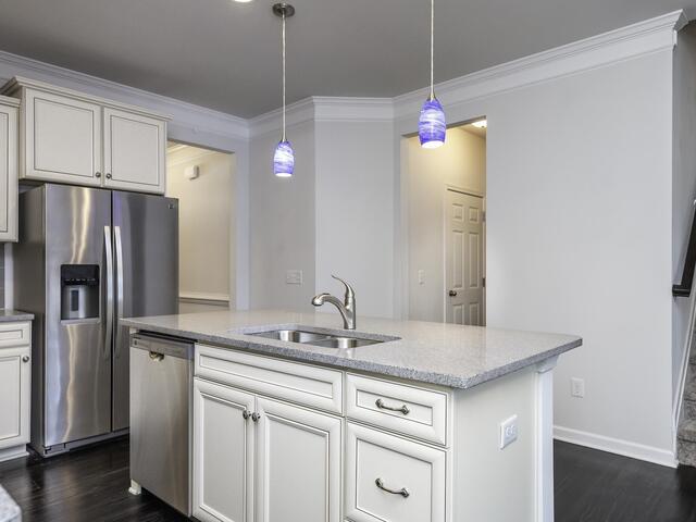 Photo of 810 Appleby Drive