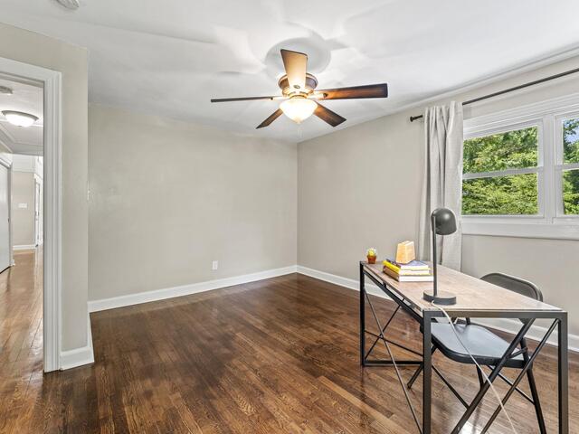 Photo of 119 W Victoria Road