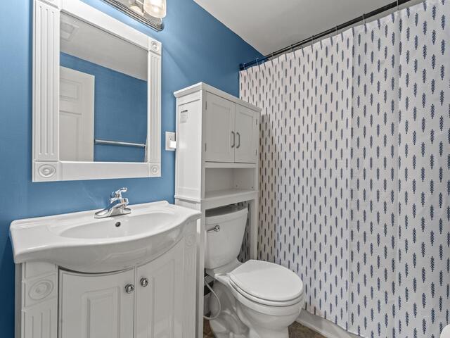 Photo of 119 W Victoria Road