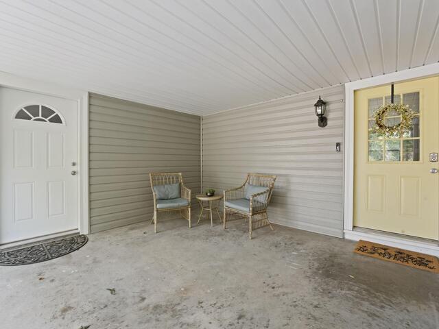 Photo of 119 W Victoria Road