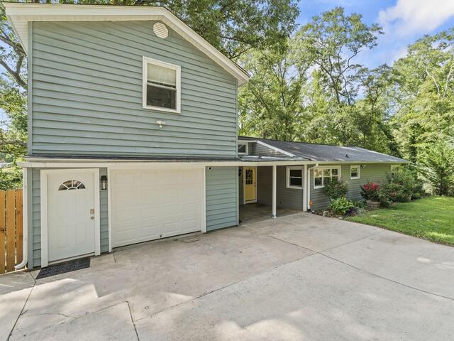 Photo of 119 W Victoria Road