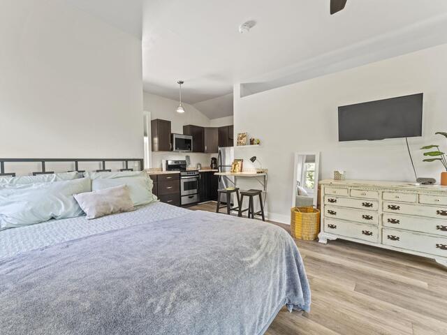 Photo of 119 W Victoria Road
