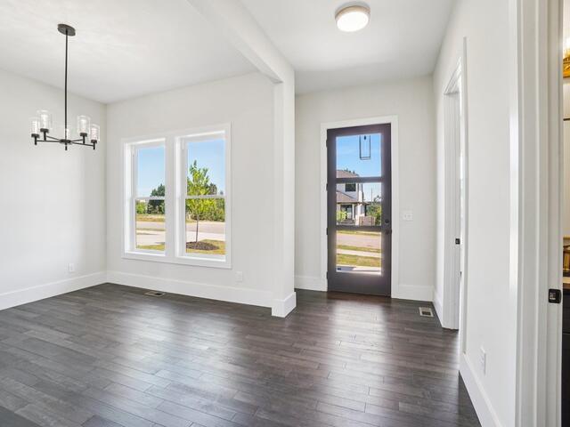 Photo of 44 Village Crest Drive