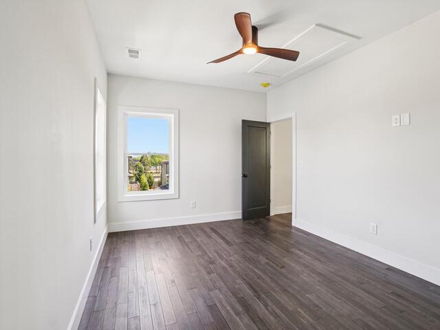 Photo of 44 Village Crest Drive