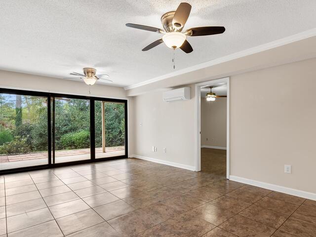 Photo of 1402 Leeward Road