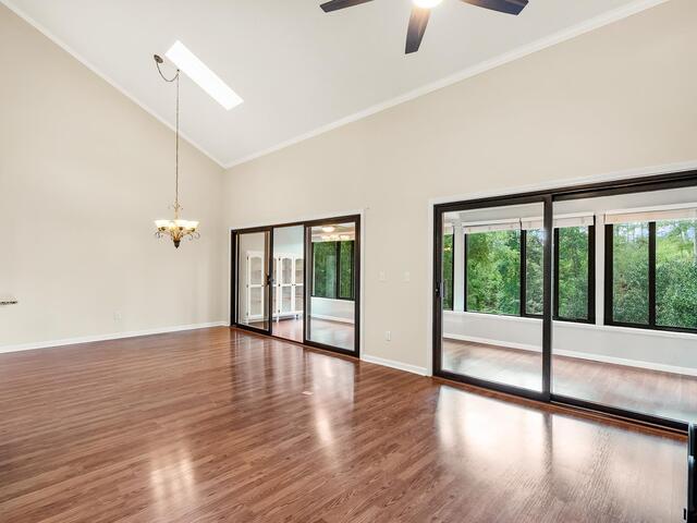 Photo of 1402 Leeward Road