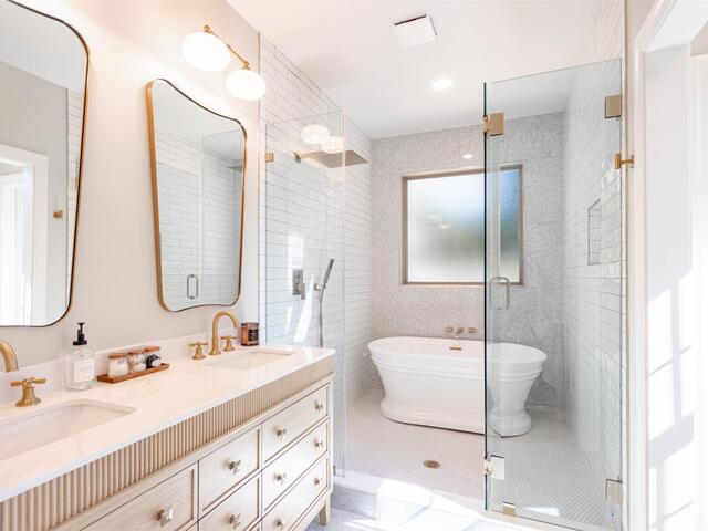 Photo of 18 ESSEX Court