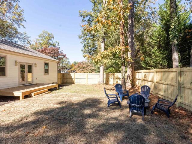 Photo of 18 ESSEX Court