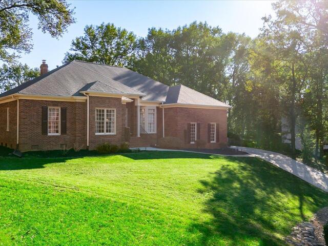 Photo of 409 Crandall Drive