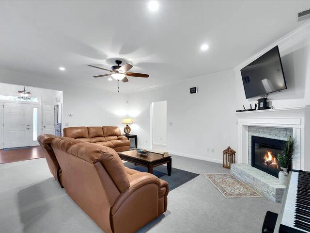 Photo of 409 Crandall Drive