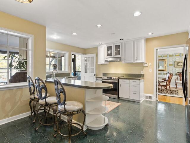 Photo of 22 Hillandale Circle