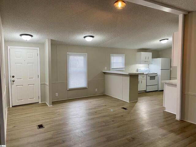 Photo of 159 Song Bird Lane