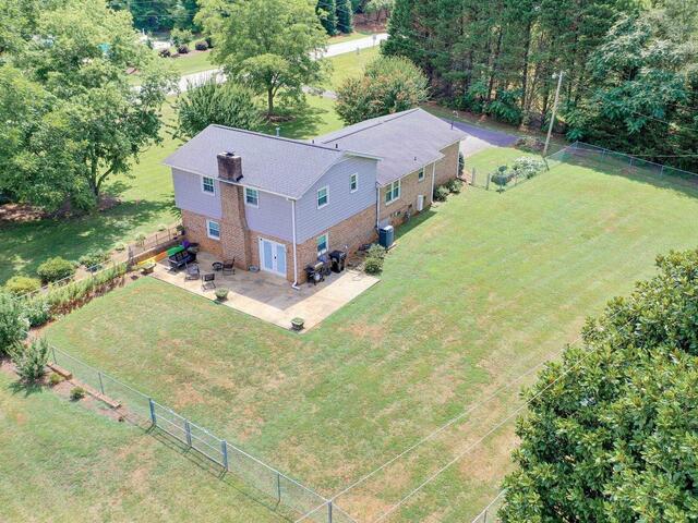 Photo of 1475 Powdersville Road