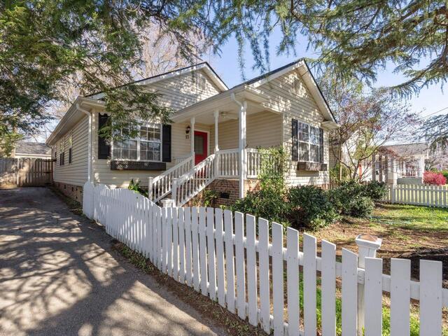 Photo of 17 Simmons Avenue