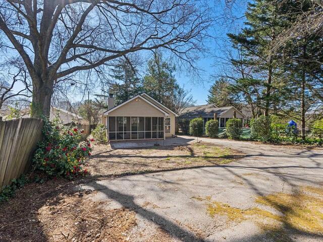 Photo of 17 Simmons Avenue