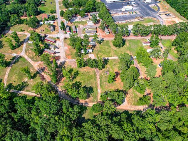 Photo of 106 Woodlawn Drive