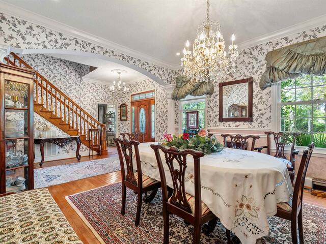 Photo of 402 Nanaloo A Avenue