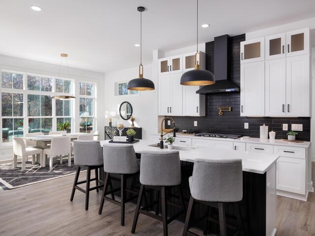 Photo of 100 Pinelands Place