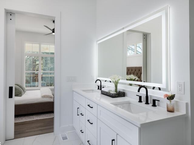 Photo of 100 Pinelands Place