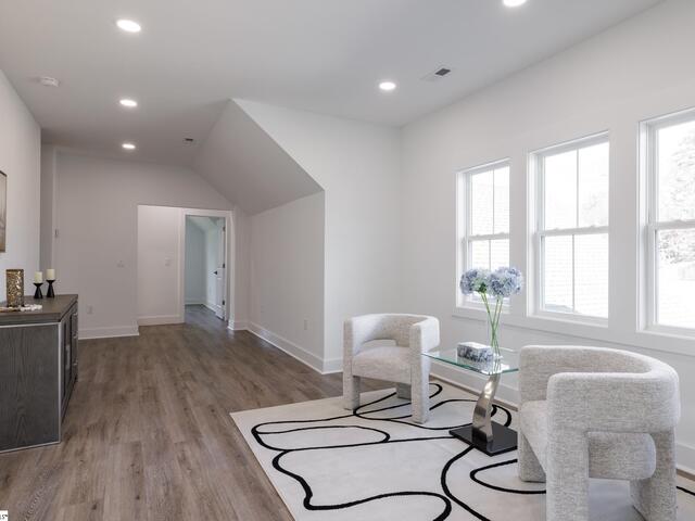 Photo of 100 Pinelands Place