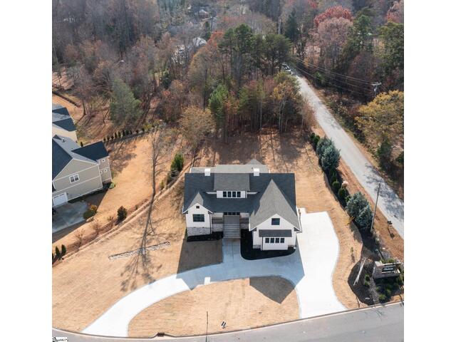 Photo of 100 Pinelands Place