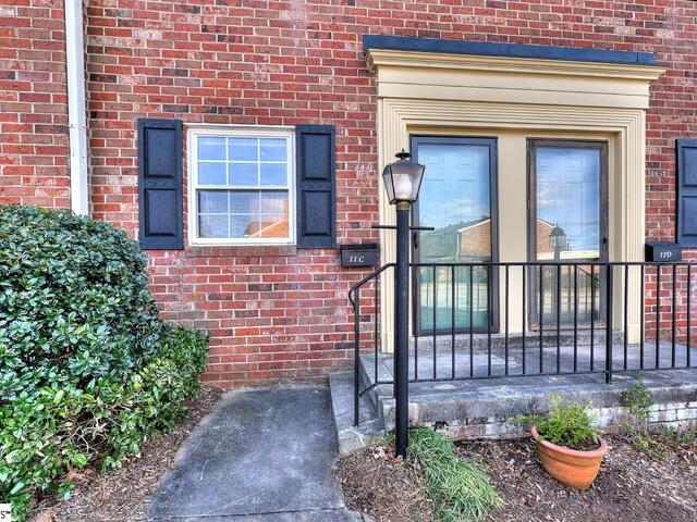 Photo of 2530 E North Street